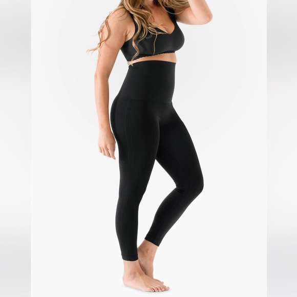 BELLY BANDIT® Mother Tucker® Postpartum Shapewear Leggings - Black - Picture 1 of 10